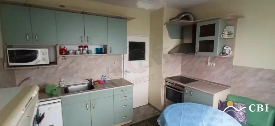 Apartment, 3-room, 104 m², in Varna. Photo 7 of 9. Varna, Black Sea, Bulgaria. Cheap Beach Holiday.