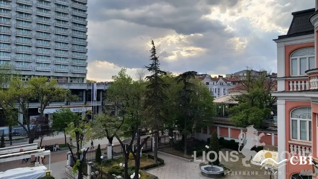 Apartment, 3-room, 70 m², in Varna. Photo 9 of 10. Varna, Black Sea, Bulgaria. Cheap Beach Holiday.
