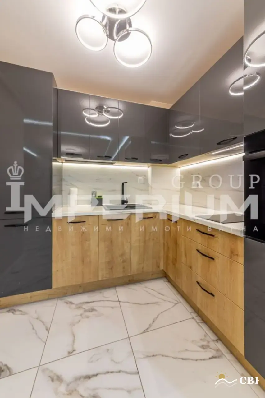 Apartment, 3-room, 85 m², in Varna. Photo 9 of 16. Varna, Black Sea, Bulgaria. Cheap Beach Holiday.