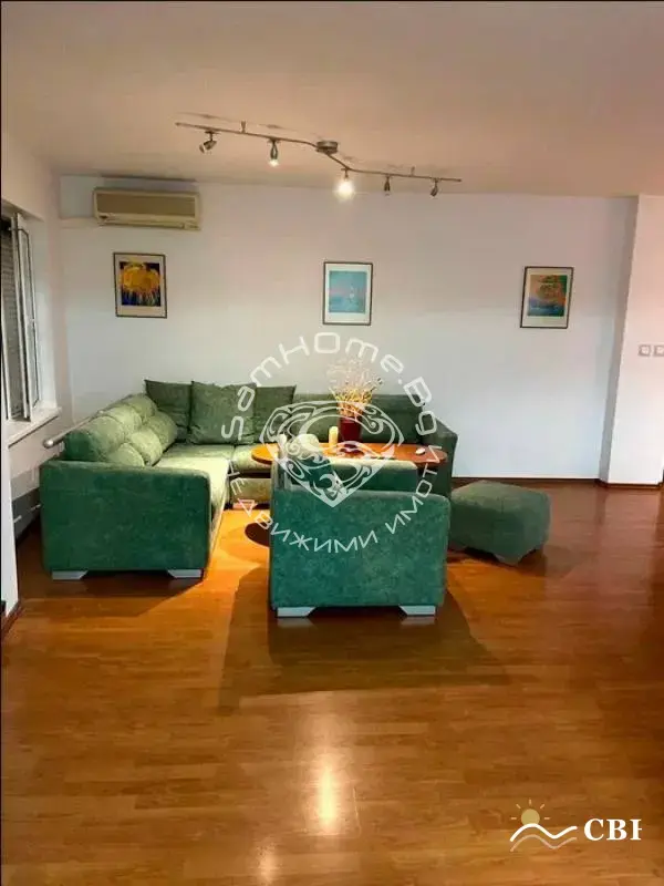 Apartment, 3-room, 165 m², in Varna. Photo 1 of 10. Varna, Black Sea, Bulgaria. Cheap Beach Holiday.