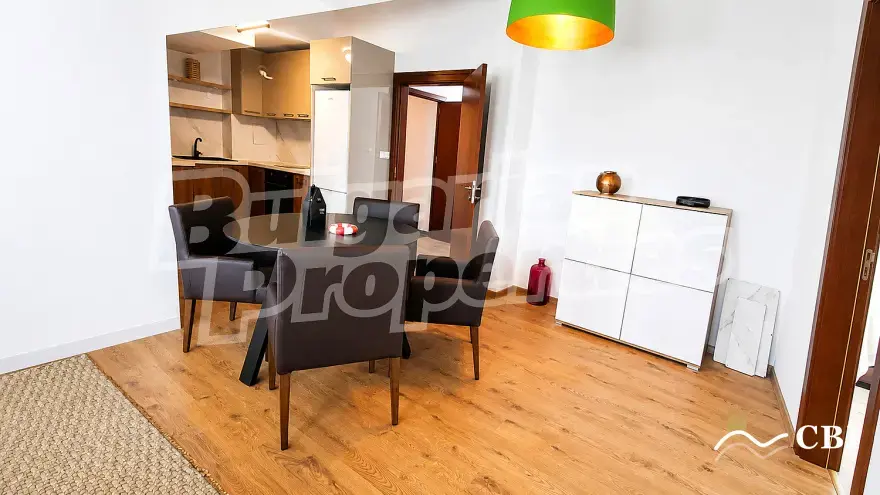 Apartment, 2-room, 80 m², in Burgas. Photo 7 of 16. Burgas, Black Sea, Bulgaria. Cheap Beach Holiday.
