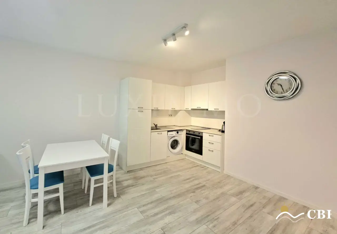 Apartment, 3-room, 112 m², in Varna. Photo 4 of 11. Varna, Black Sea, Bulgaria. Cheap Beach Holiday.