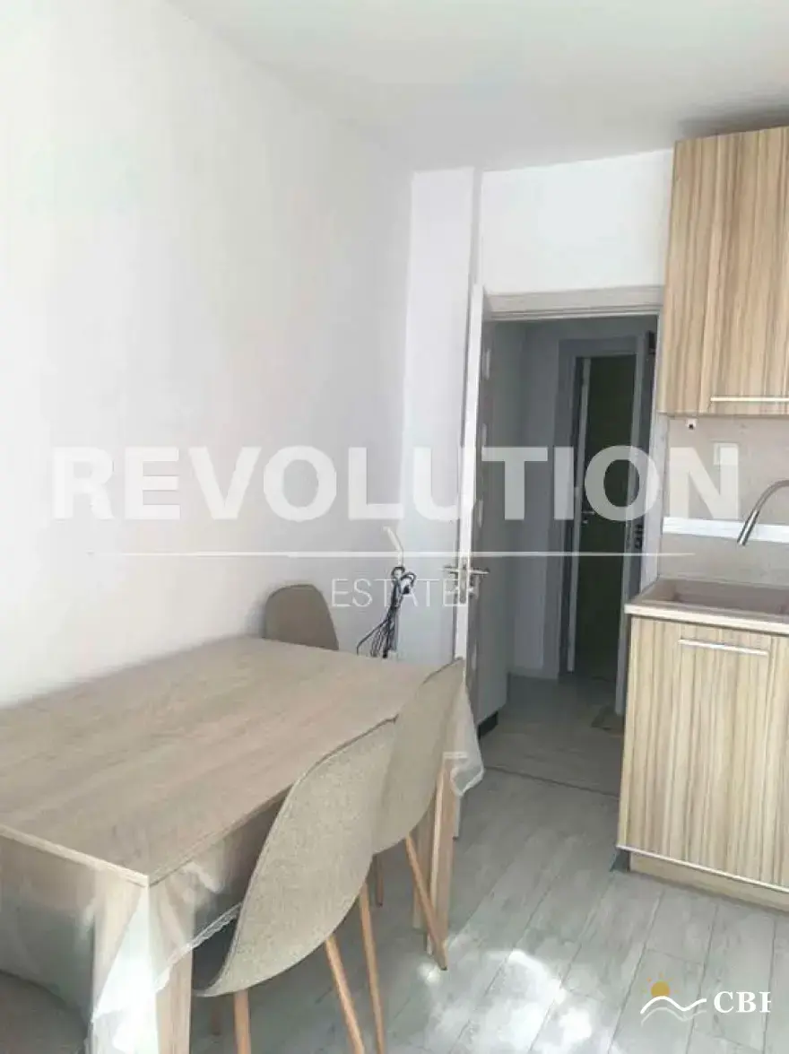 Apartment, 3-room, 70 m², in Varna. Photo 4 of 7. Varna, Black Sea, Bulgaria. Cheap Beach Holiday.