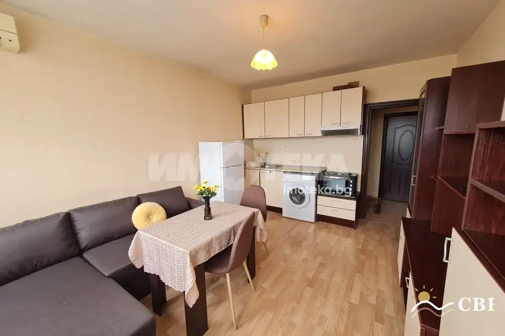 Apartment, 2-room, 50 m², in Varna. Photo 4 of 10. Varna, Black Sea, Bulgaria. Cheap Beach Holiday.