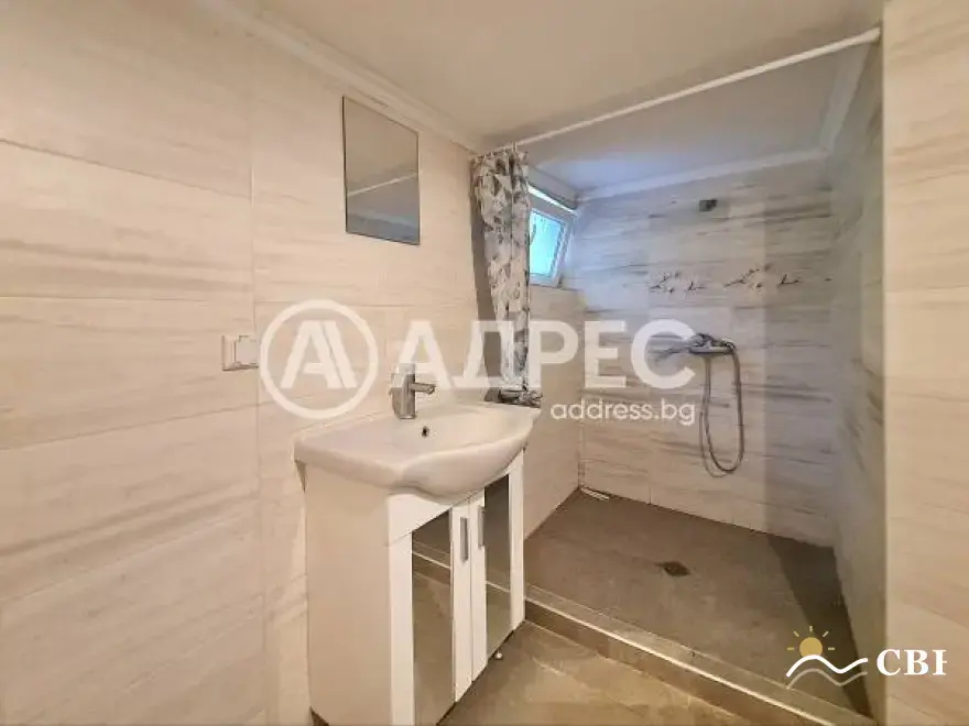 Apartment, 1-room, 45 m², in Varna. Photo 7 of 9. Varna, Black Sea, Bulgaria. Cheap Beach Holiday.