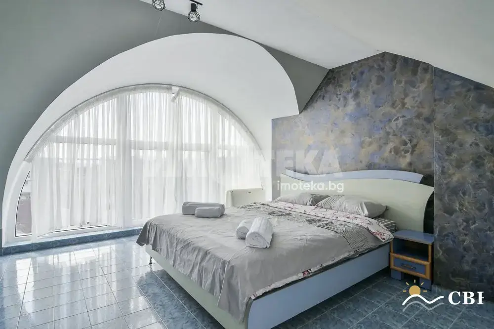Apartment, 1-room, 250 m², in Varna. Photo 6 of 16. Varna, Black Sea, Bulgaria. Cheap Beach Holiday.