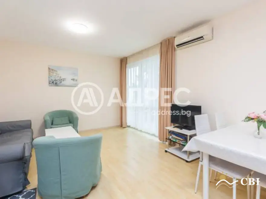 Apartment, 3-room, 110 m², in Varna. Photo 7 of 16. Varna, Black Sea, Bulgaria. Cheap Beach Holiday.