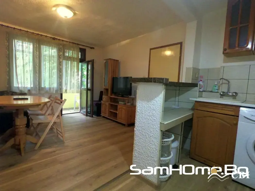 Apartment, 1-room, 50 m², in Varna. Photo 2 of 9. Varna, Black Sea, Bulgaria. Cheap Beach Holiday.