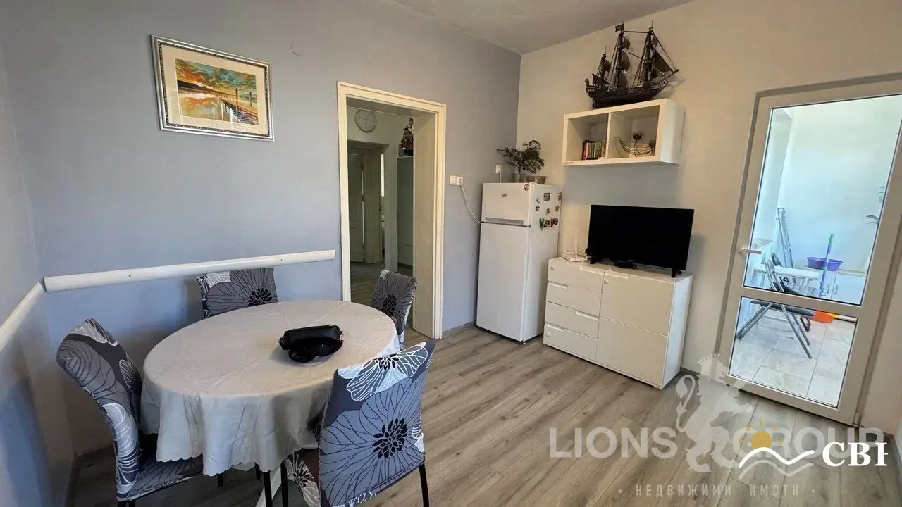 Apartment, 4-room, 80 m², in Varna. Photo 3 of 12. Varna, Black Sea, Bulgaria. Cheap Beach Holiday.