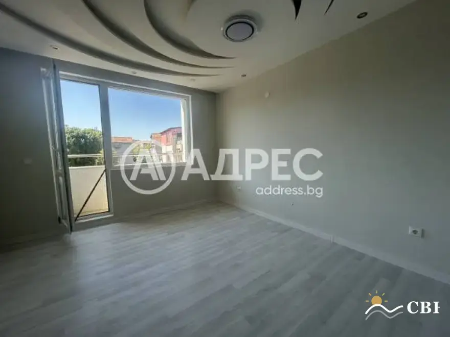 Apartment, 3-room, 80 m², in Varna. Photo 6 of 13. Varna, Black Sea, Bulgaria. Cheap Beach Holiday.