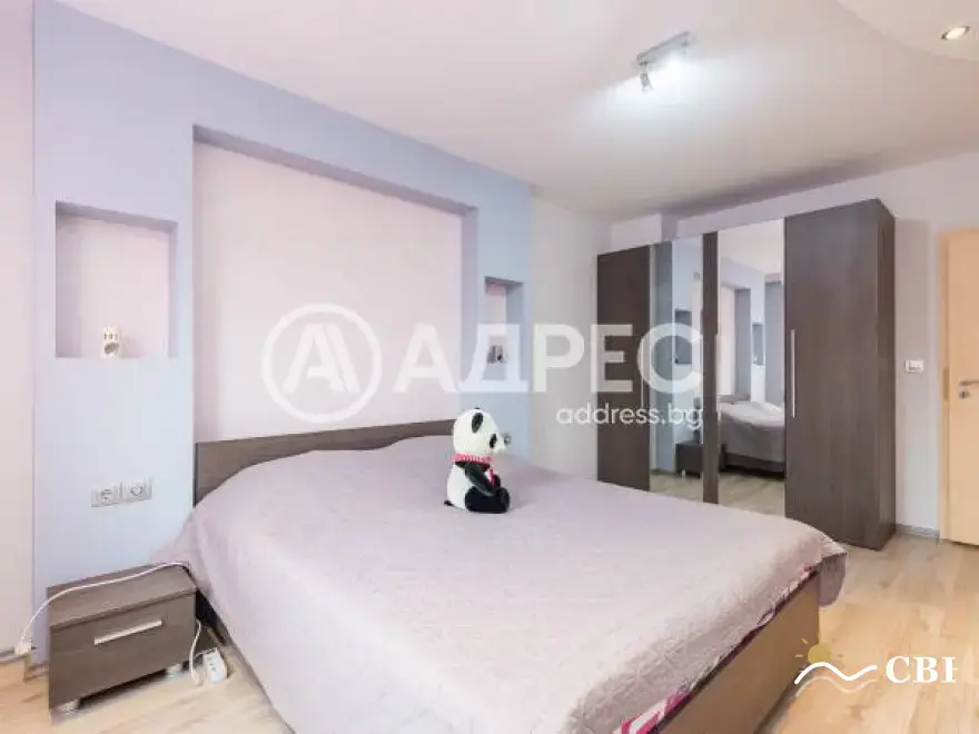 Apartment, 3-room, 105 m², in Varna. Photo 6 of 16. Varna, Black Sea, Bulgaria. Cheap Beach Holiday.