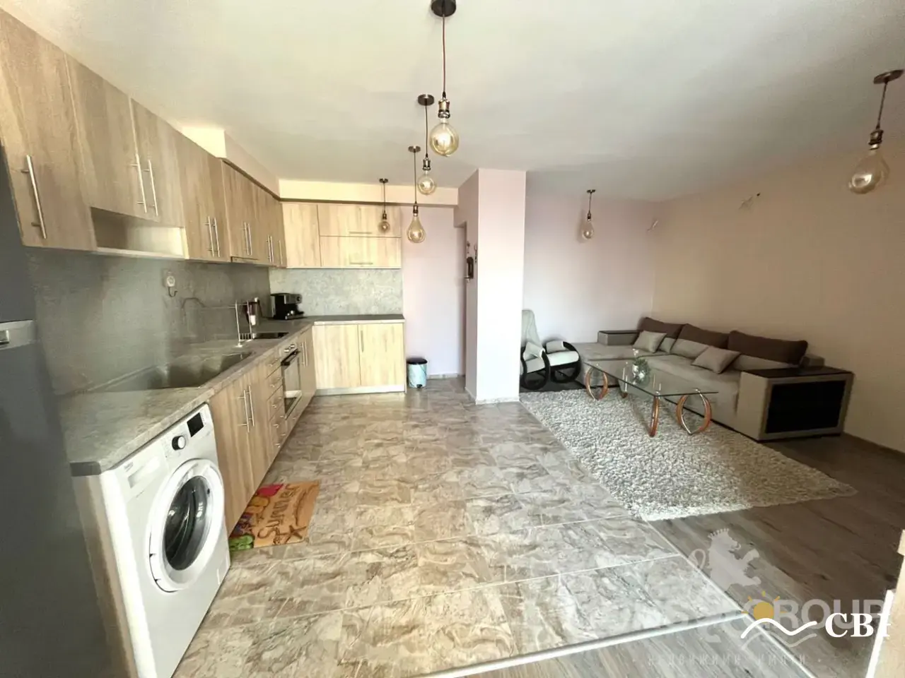 Apartment, 2-room, 75 m², in Vinitsa. Photo 1 of 12. Vinitsa, Black Sea, Bulgaria. Cheap Beach Holiday.