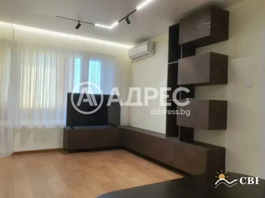 Apartment, 3-room, 60 m², in Varna. Photo 1 of 11. Varna, Black Sea, Bulgaria. Cheap Beach Holiday.