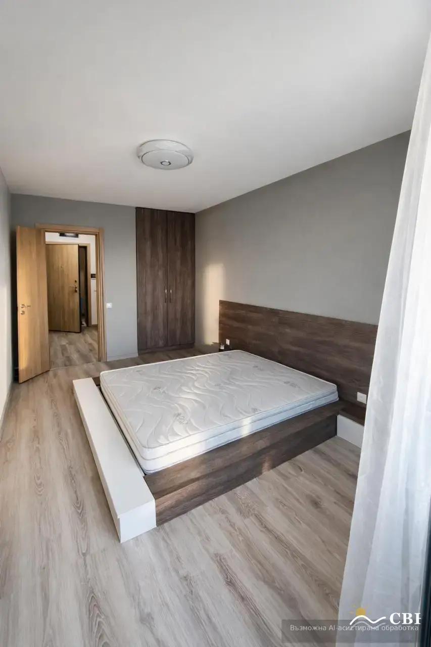 Apartment, 2-room, 75 m², in Burgas. Photo 4 of 7. Burgas, Black Sea, Bulgaria. Cheap Beach Holiday.