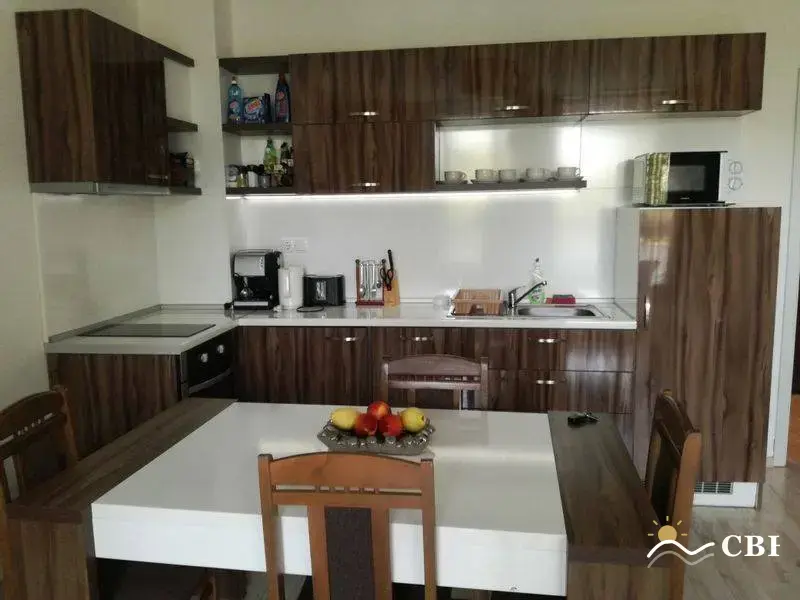 Apartment, 2-room, 75 m², in St. St. Konstantin and Elena. Photo 2 of 7. St. St. Konstantin and Elena, Black Sea, Bulgaria. Cheap Beach Holiday.