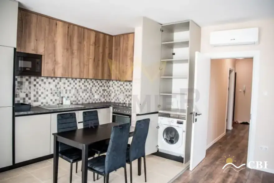 Apartment, 3-room, 87 m², in Varna. Photo 1 of 13. Varna, Black Sea, Bulgaria. Cheap Beach Holiday.