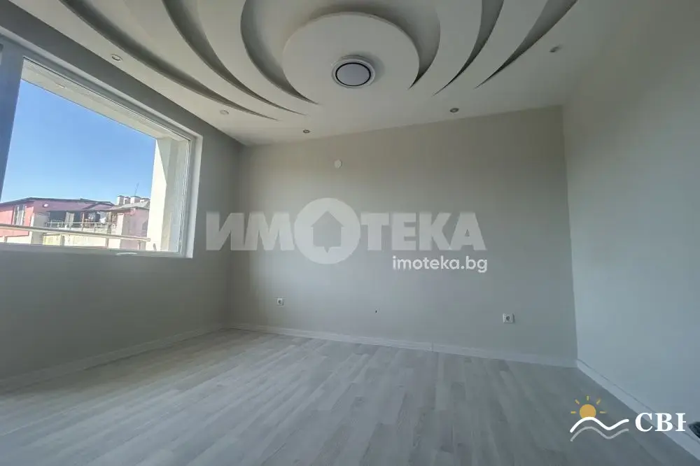 Apartment, 3-room, 80 m², in Varna. Photo 5 of 13. Varna, Black Sea, Bulgaria. Cheap Beach Holiday.