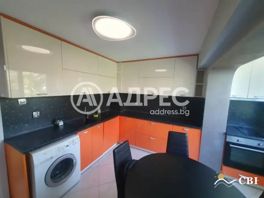 Apartment, 3-room, 80 m², in Varna. Photo 2 of 13. Varna, Black Sea, Bulgaria. Cheap Beach Holiday.