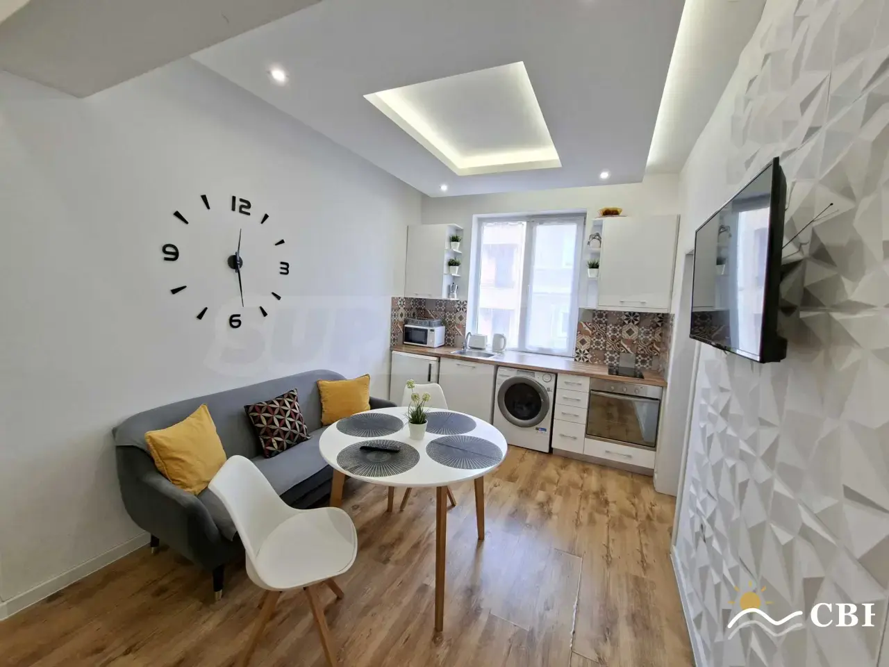 Apartment, 3-room, 65 m², in Varna. Photo 3 of 9. Varna, Black Sea, Bulgaria. Cheap Beach Holiday.