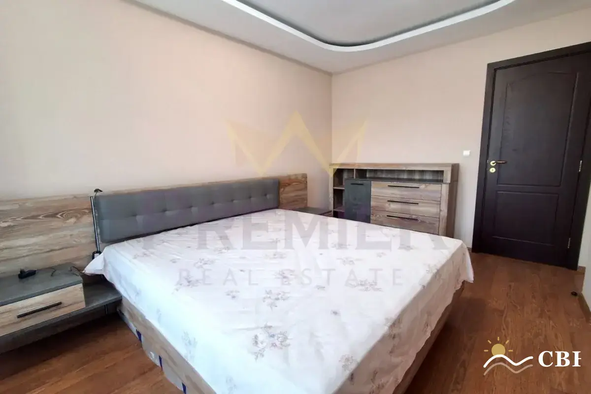 Apartment, 3-room, 100 m², in Varna. Photo 8 of 16. Varna, Black Sea, Bulgaria. Cheap Beach Holiday.
