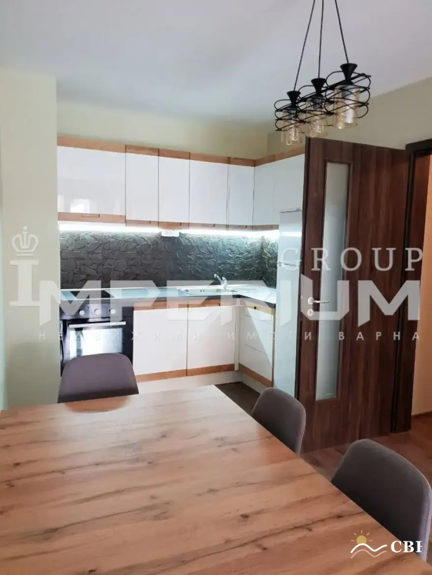 Apartment, 3-room, 80 m², in Varna. Photo 8 of 16. Varna, Black Sea, Bulgaria. Cheap Beach Holiday.