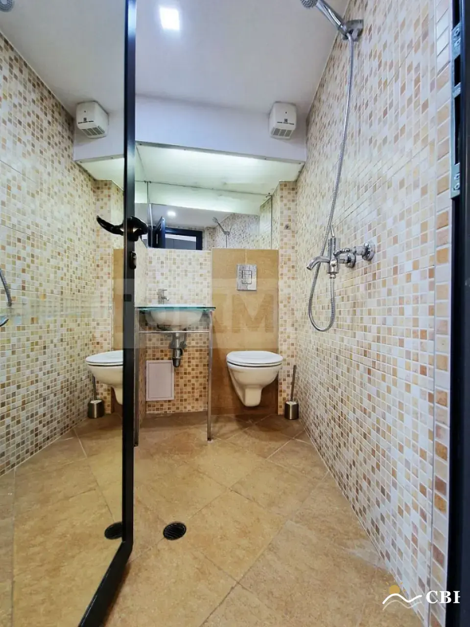 Apartment, 1-room, 58 m², in Varna. Photo 6 of 6. Varna, Black Sea, Bulgaria. Cheap Beach Holiday.