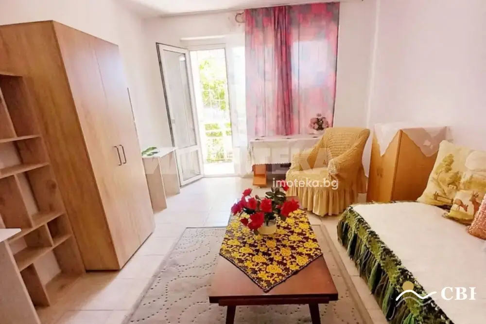 Apartment, 3-room, 74 m², in Varna. Photo 1 of 7. Varna, Black Sea, Bulgaria. Cheap Beach Holiday.