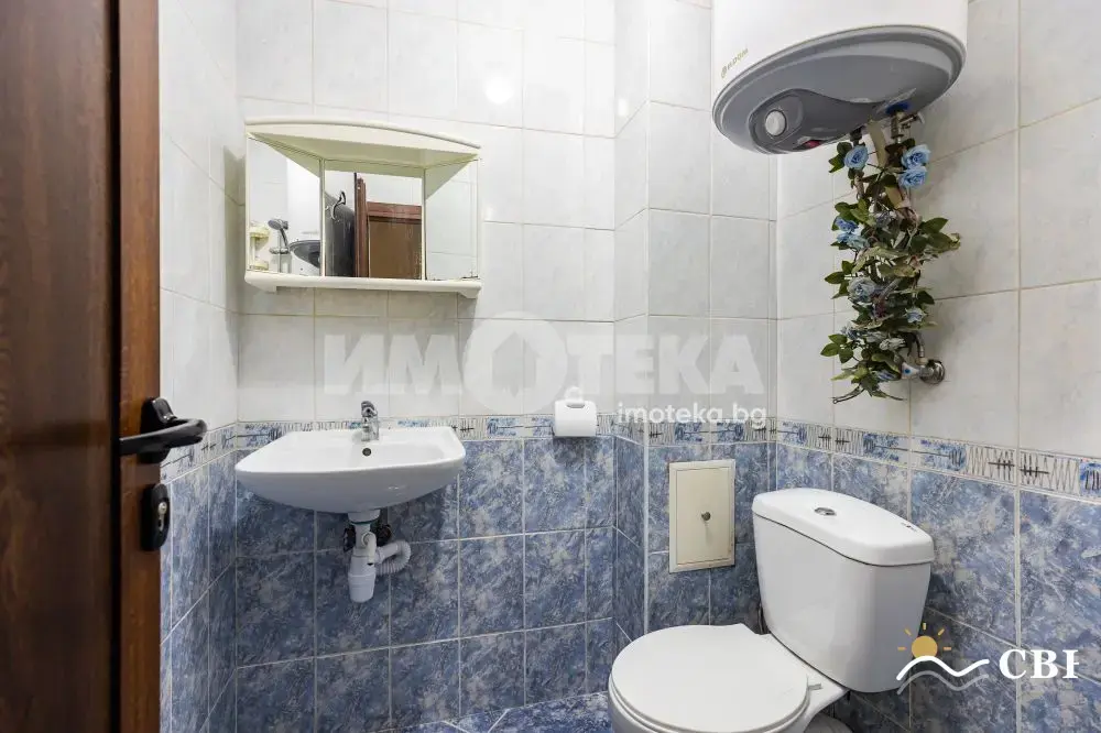 Apartment, 2-room, 40 m², in Varna. Photo 6 of 6. Varna, Black Sea, Bulgaria. Cheap Beach Holiday.