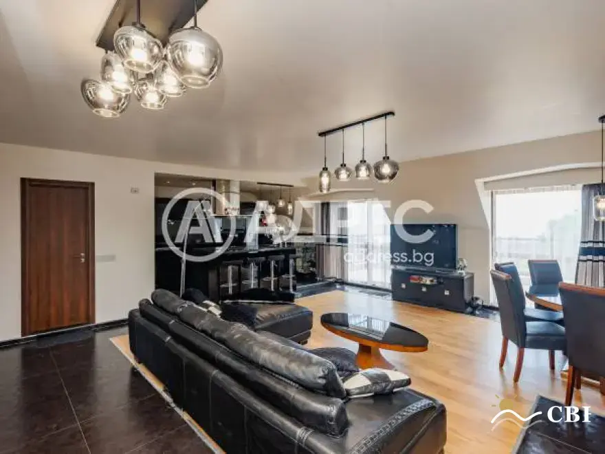 Apartment, 1-room, 135 m², in Varna. Photo 3 of 16. Varna, Black Sea, Bulgaria. Cheap Beach Holiday.
