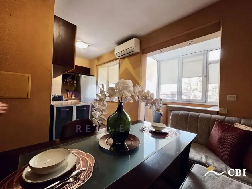 Apartment, 3-room, 80 m², in Varna. Photo 1 of 16. Varna, Black Sea, Bulgaria. Cheap Beach Holiday.