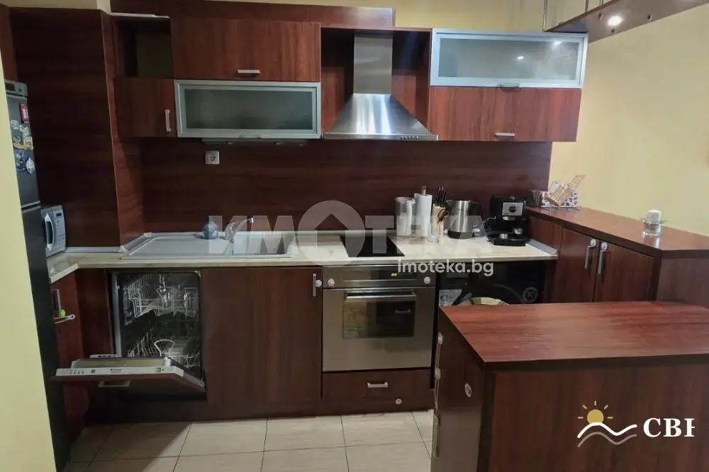 Apartment, 2-room, 65 m², in Varna. Photo 3 of 16. Varna, Black Sea, Bulgaria. Cheap Beach Holiday.