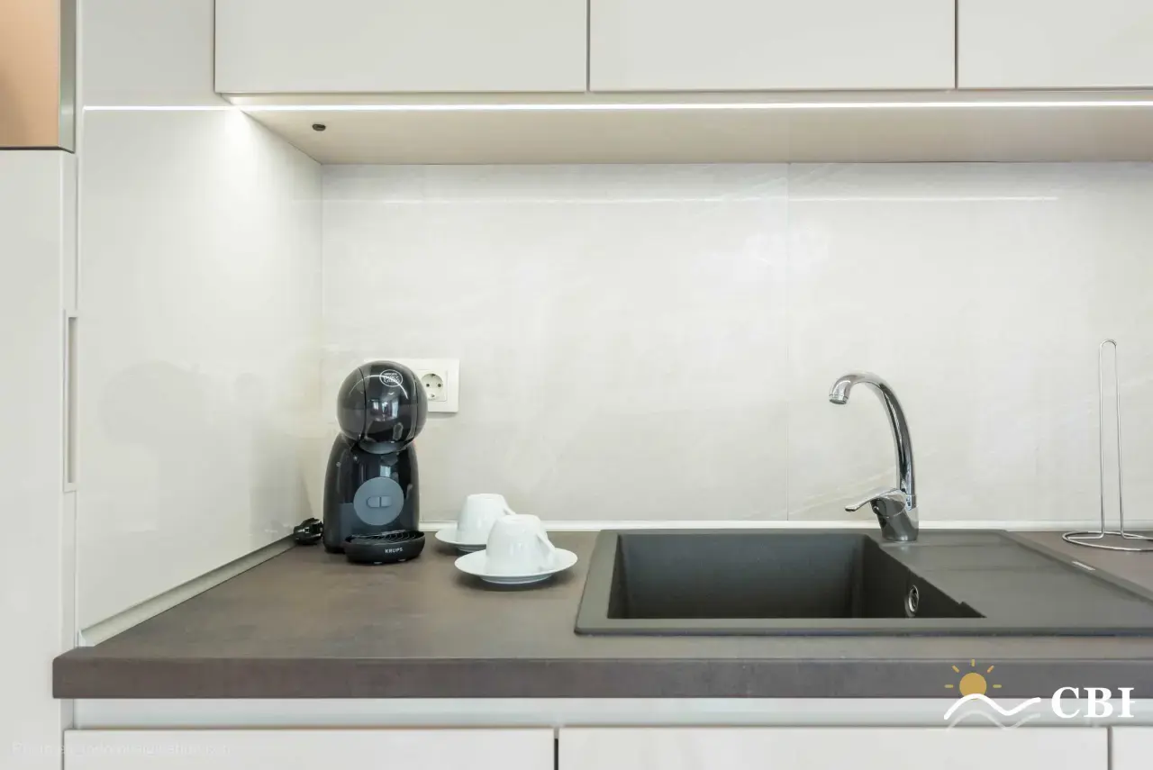 Apartment, 3-room, 90 m², in Varna. Photo 9 of 16. Varna, Black Sea, Bulgaria. Cheap Beach Holiday.