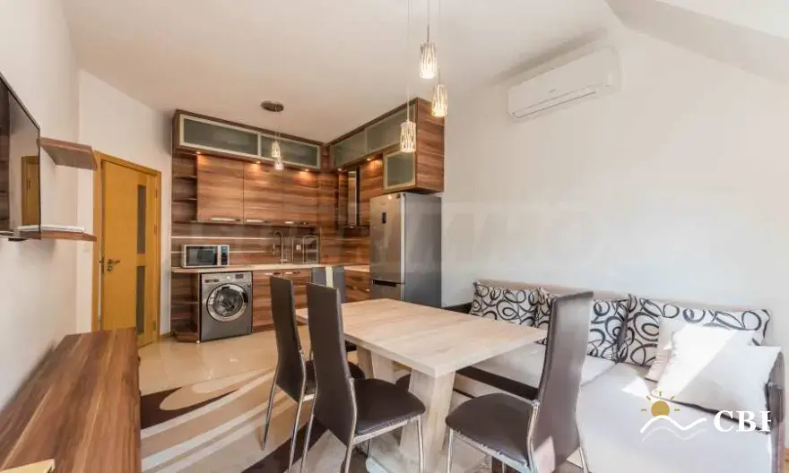 Apartment, 3-room, 90 m², in Varna. Photo 9 of 16. Varna, Black Sea, Bulgaria. Cheap Beach Holiday.