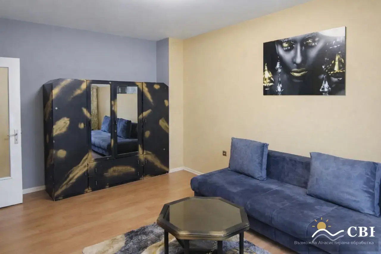 Apartment, 1-room, 40 m², in Varna. Photo 1 of 6. Varna, Black Sea, Bulgaria. Cheap Beach Holiday.