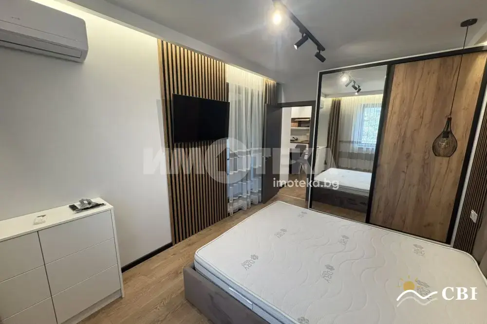 Apartment, 2-room, 70 m², in Varna. Photo 5 of 9. Varna, Black Sea, Bulgaria. Cheap Beach Holiday.