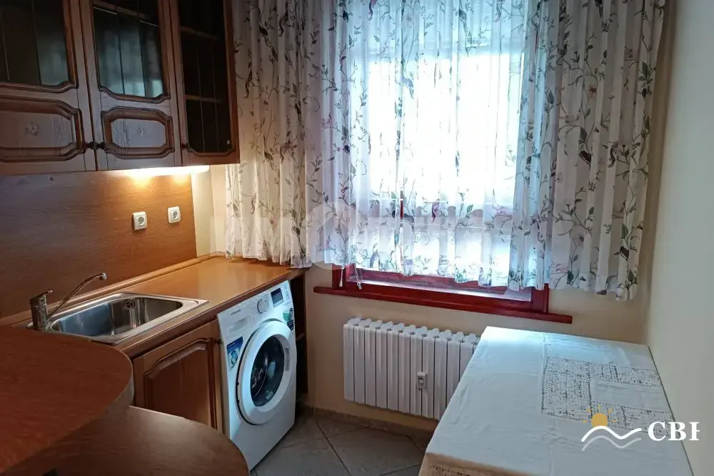 Apartment, 1-room, 127 m², in Burgas. Photo 4 of 16. Burgas, Black Sea, Bulgaria. Cheap Beach Holiday.
