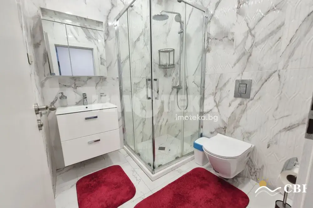 Apartment, 2-room, 65 m², in Varna. Photo 9 of 11. Varna, Black Sea, Bulgaria. Cheap Beach Holiday.