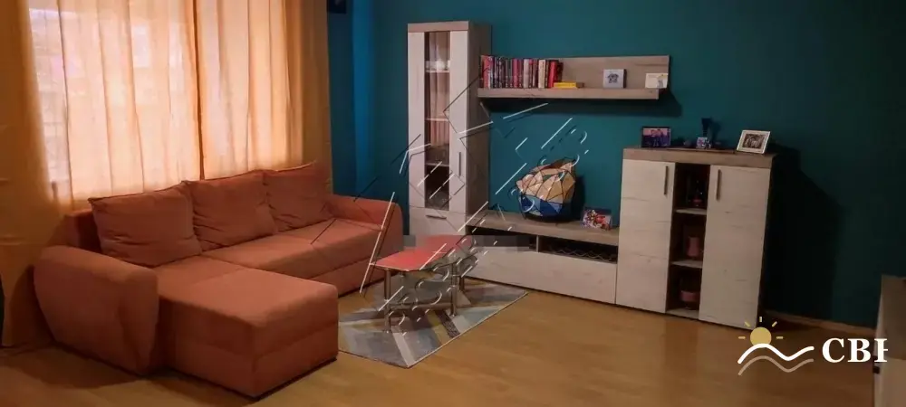 Apartment, 2-room, 72 m², in Burgas. Photo 2 of 12. Burgas, Black Sea, Bulgaria. Cheap Beach Holiday.