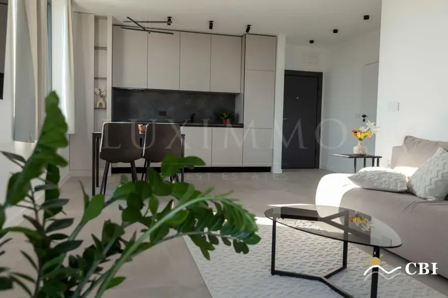 Apartment, 2-room, 75 m², in Varna. Photo 2 of 8. Varna, Black Sea, Bulgaria. Cheap Beach Holiday.