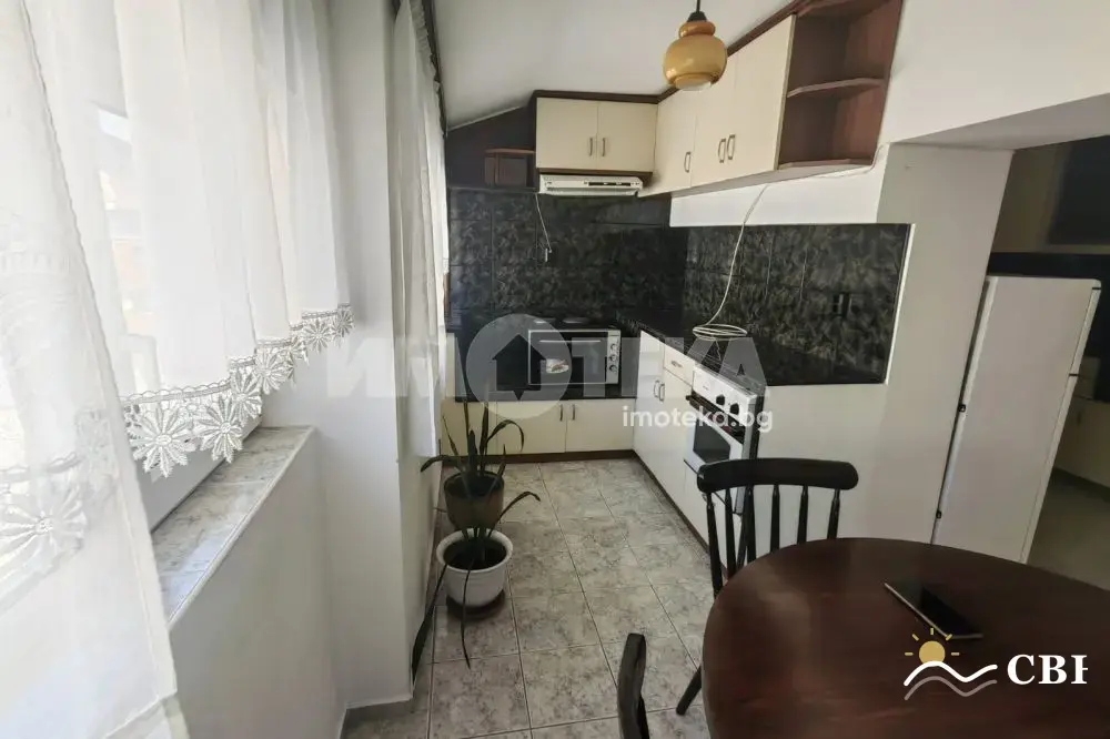 Apartment, 3-room, 79 m², in Varna. Photo 2 of 13. Varna, Black Sea, Bulgaria. Cheap Beach Holiday.