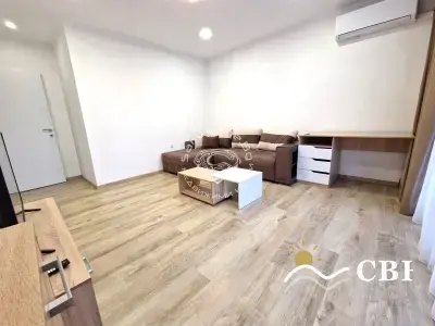 Apartment, 3-room, 100 m², in Varna. Photo 5 of 10. Varna, Black Sea, Bulgaria. Cheap Beach Holiday.
