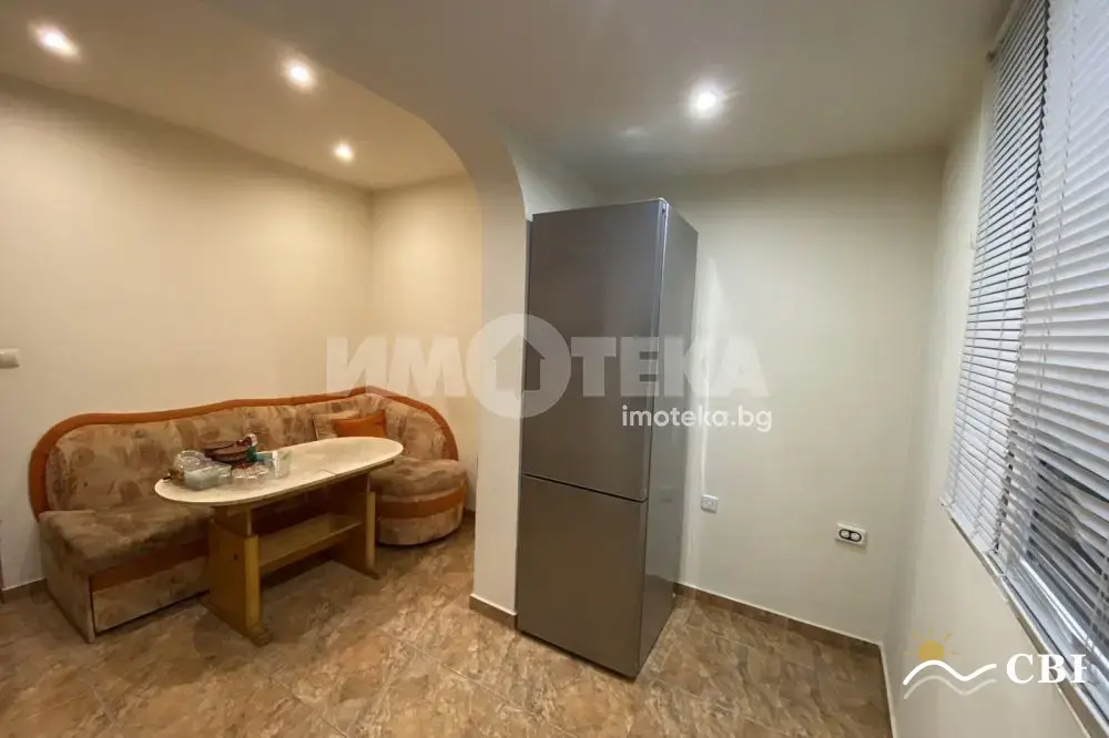 Apartment, 2-room, 65 m², in Varna. Photo 6 of 10. Varna, Black Sea, Bulgaria. Cheap Beach Holiday.