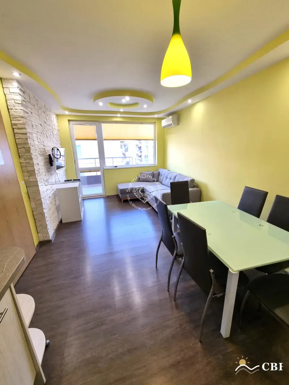 Apartment, 1-room, 65 m², in Varna. Photo 2 of 7. Varna, Black Sea, Bulgaria. Cheap Beach Holiday.