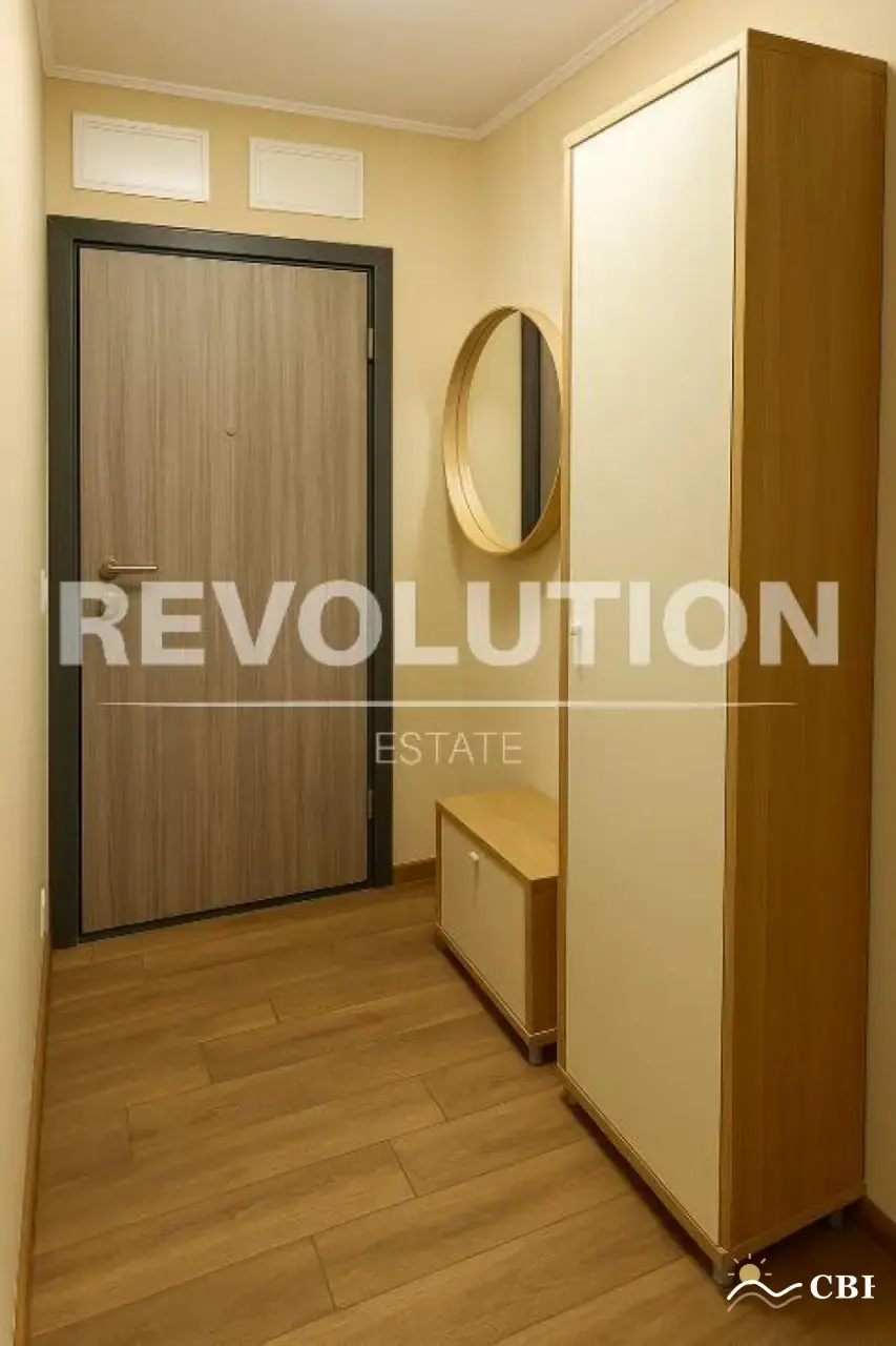 Apartment, 3-room, 90 m², in Varna. Photo 7 of 8. Varna, Black Sea, Bulgaria. Cheap Beach Holiday.