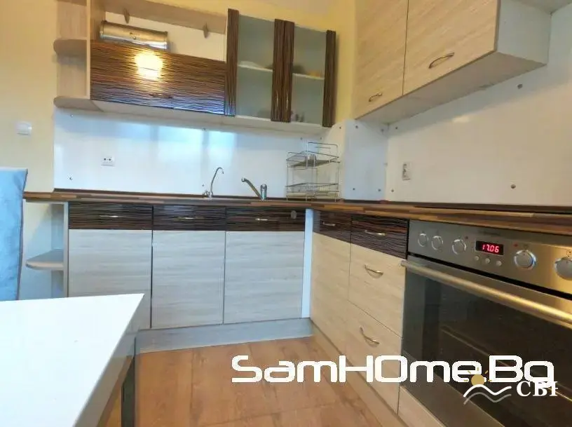 Apartment, 1-room, 70 m², in Varna. Photo 4 of 8. Varna, Black Sea, Bulgaria. Cheap Beach Holiday.