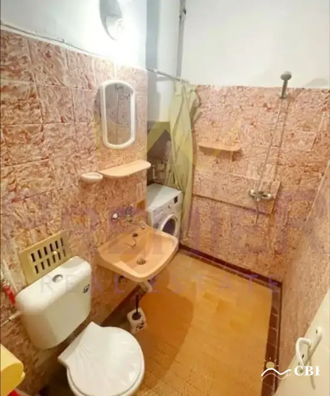 Apartment, 2-room, 50 m², in Varna. Photo 8 of 11. Varna, Black Sea, Bulgaria. Cheap Beach Holiday.
