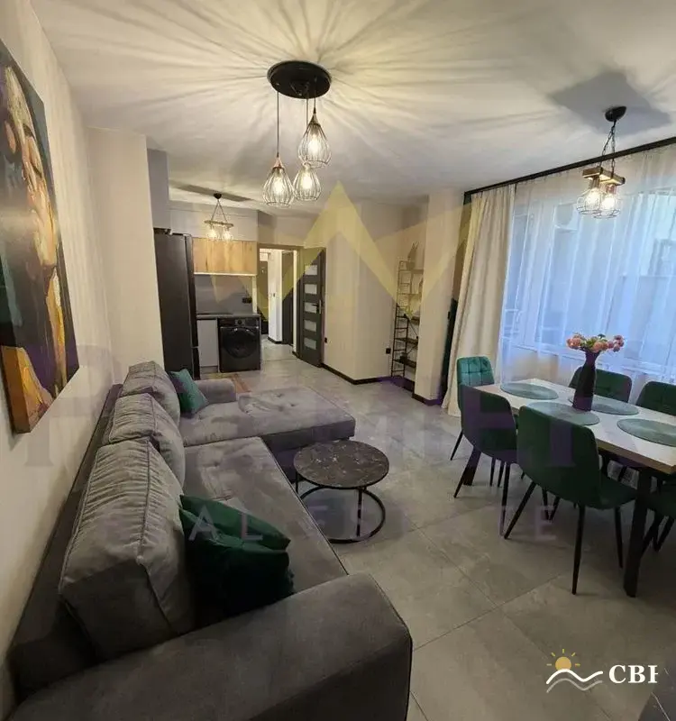 Apartment, 3-room, 80 m², in Varna. Photo 2 of 16. Varna, Black Sea, Bulgaria. Cheap Beach Holiday.