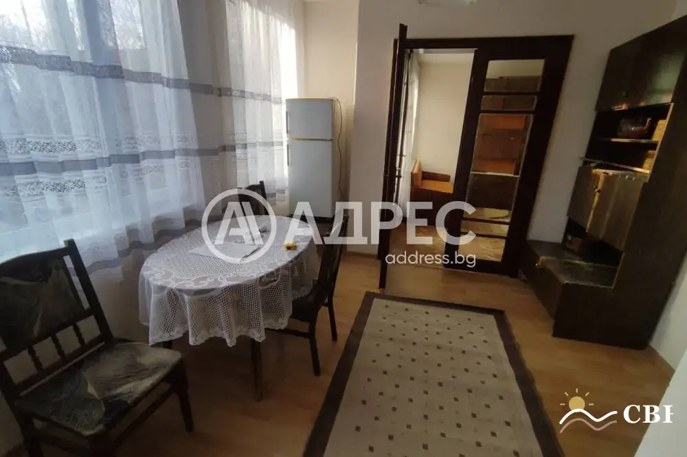 Apartment, 3-room, 80 m², in Varna. Photo 3 of 10. Varna, Black Sea, Bulgaria. Cheap Beach Holiday.