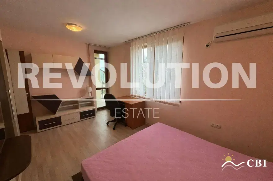 Apartment, 3-room, 80 m², in Varna. Photo 6 of 8. Varna, Black Sea, Bulgaria. Cheap Beach Holiday.