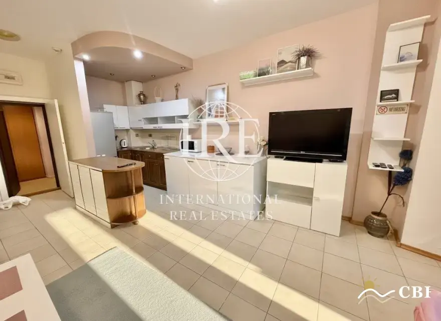 Apartment, 2-room, 85 m², in Varna. Photo 6 of 13. Varna, Black Sea, Bulgaria. Cheap Beach Holiday.
